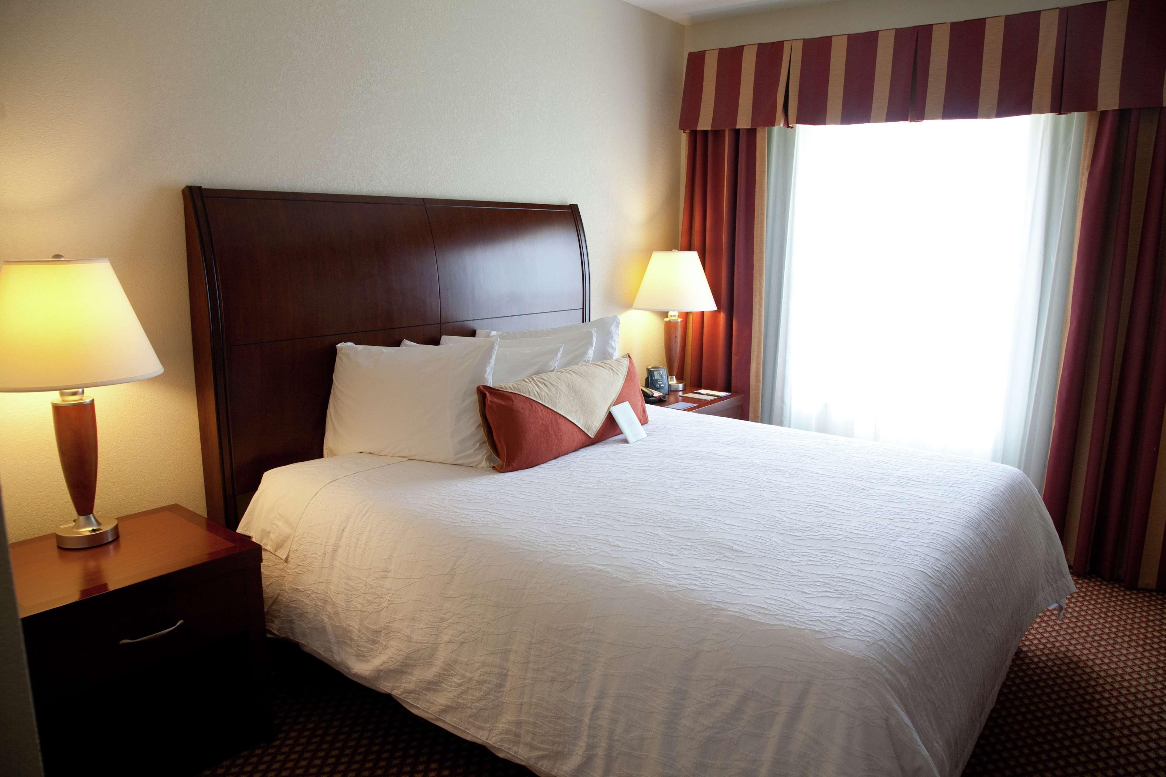 Hilton Garden Inn Tampa Riverview Brandon Exterior photo