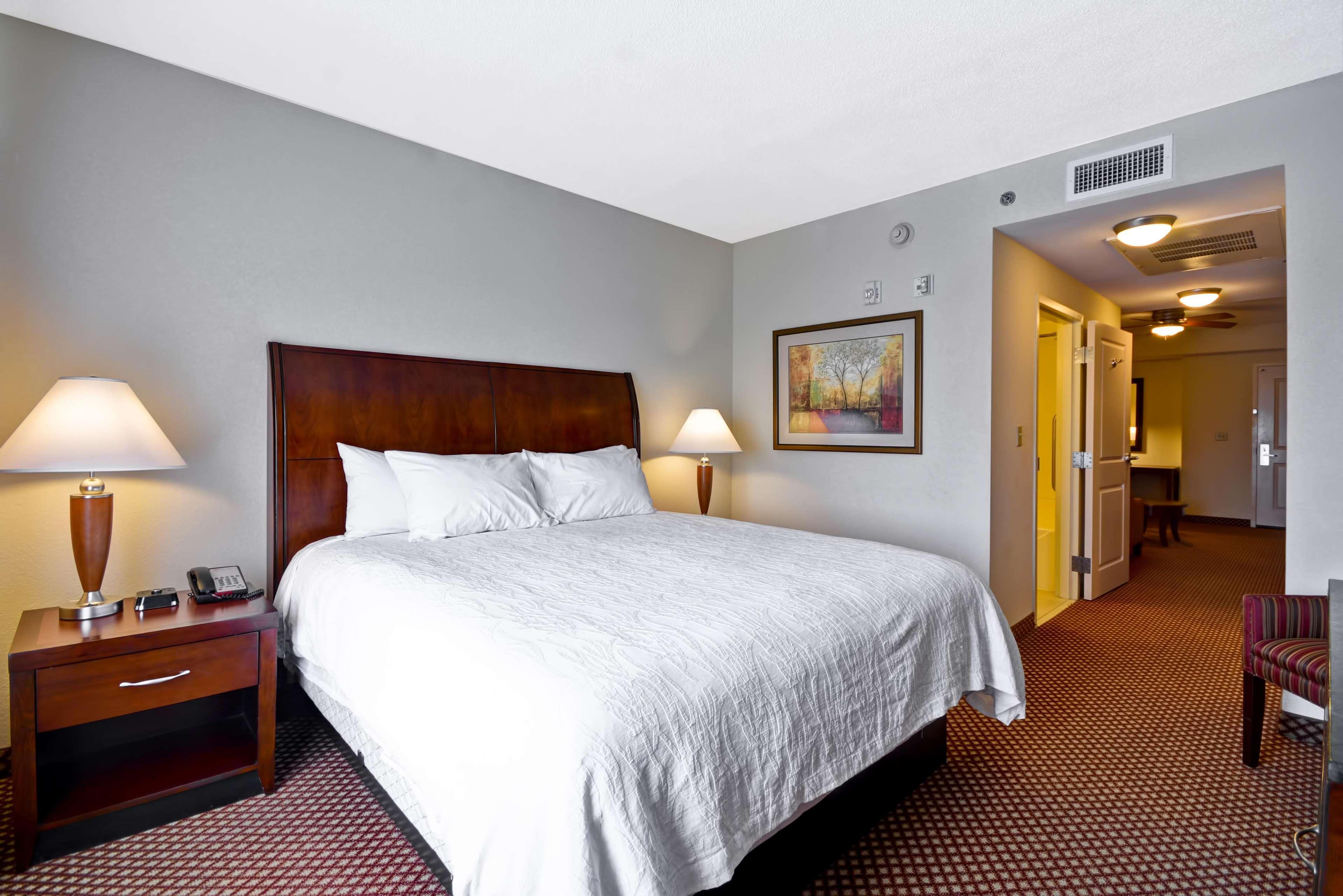 Hilton Garden Inn Tampa Riverview Brandon Exterior photo