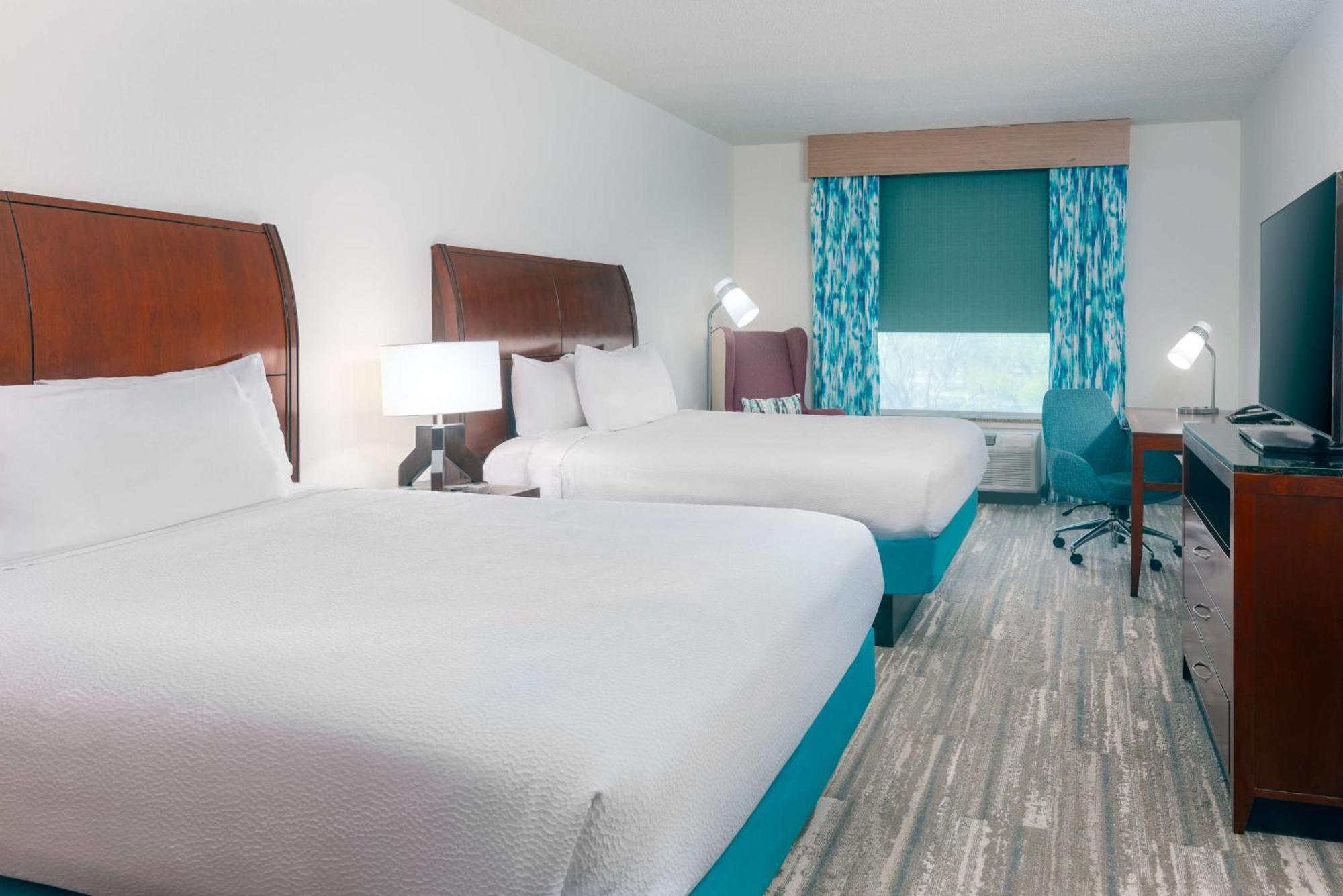 Hilton Garden Inn Tampa Riverview Brandon Exterior photo