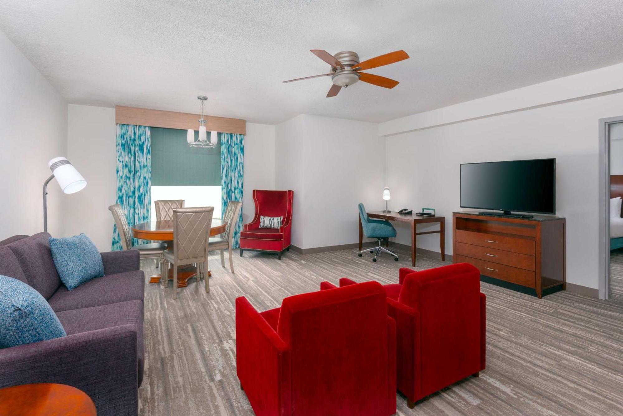 Hilton Garden Inn Tampa Riverview Brandon Exterior photo